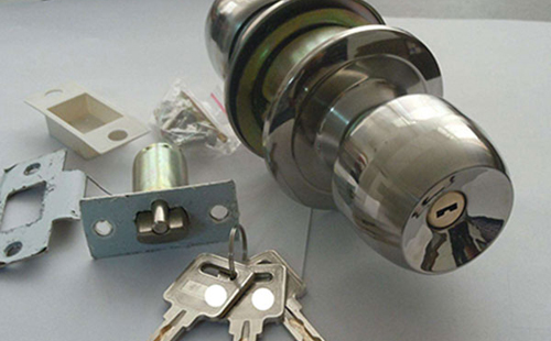 灞桥24小时上门开锁公司