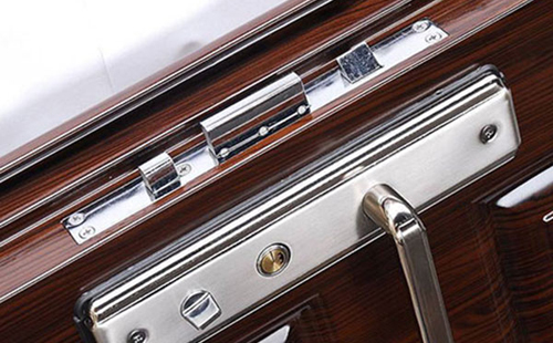 灞桥24小时上门开锁公司