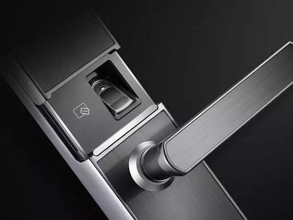 灞桥24小时上门开锁公司