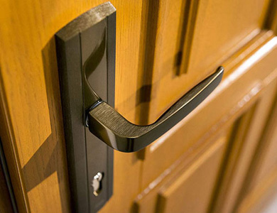 灞桥24小时上门开锁公司